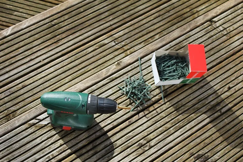 DIY Ratgeber - screw